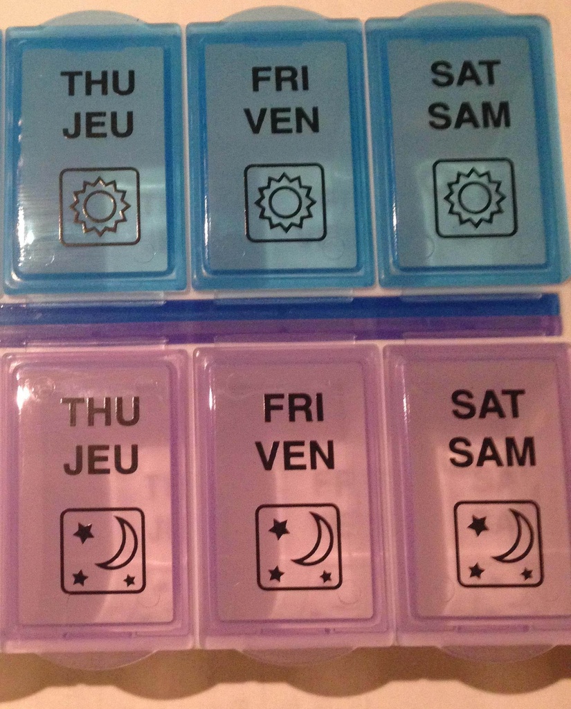7-day-am-pm-twice-a-day-pill-reminder-in-2.jpg