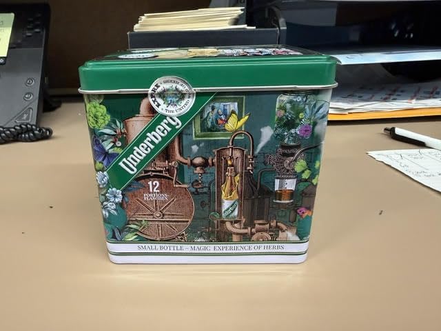 underberg-annual-collector-tin-limited-e-4.jpg