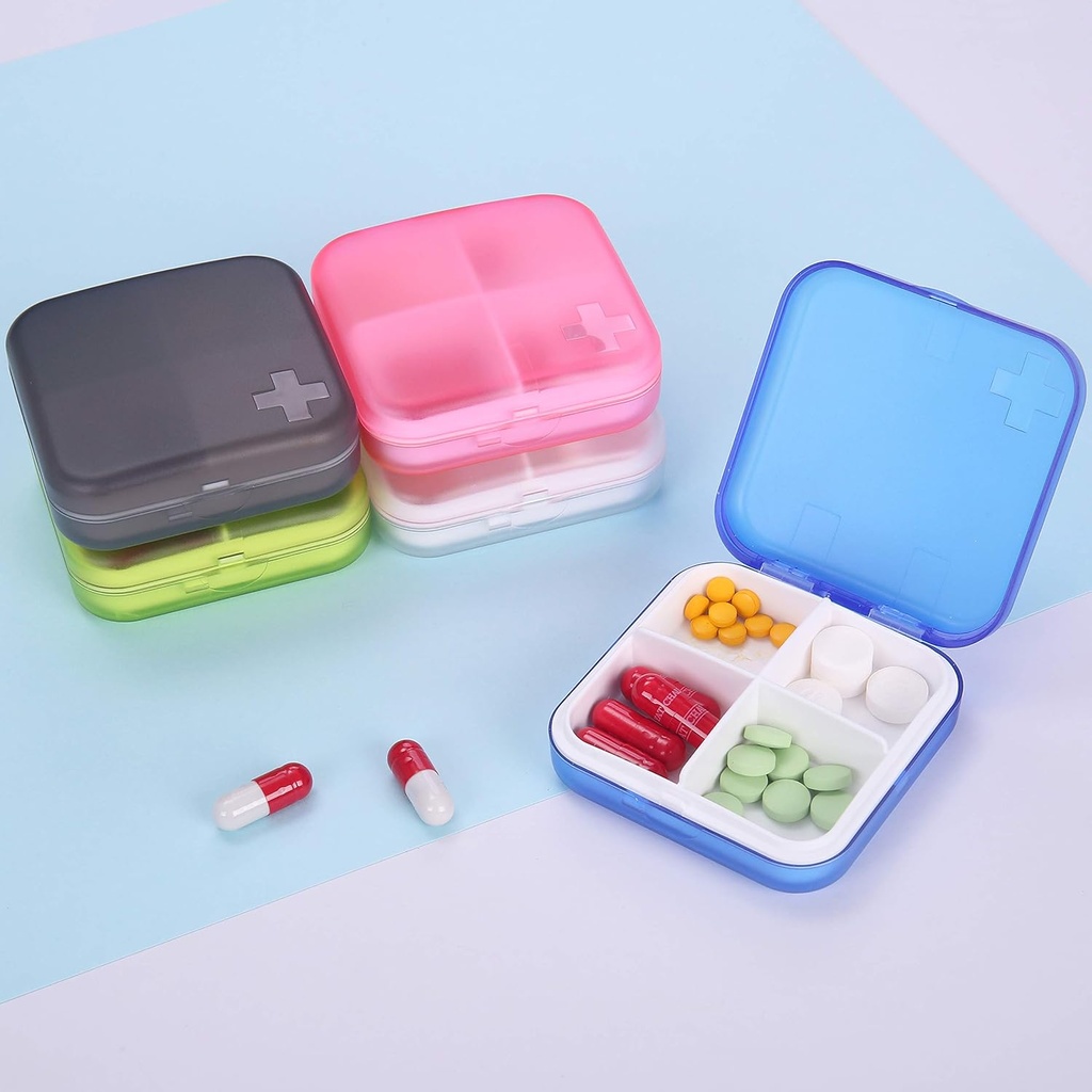 portable-pill-organizer---slim-pill-box--4.jpg