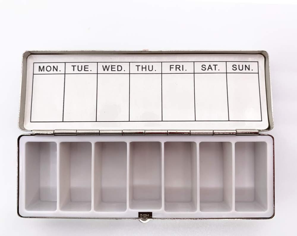 retro-pill-organizer-weekly-7-days-with--5.jpg