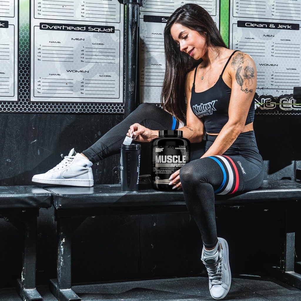 nutrex-research-whey-protein-powder-choc-3.jpg