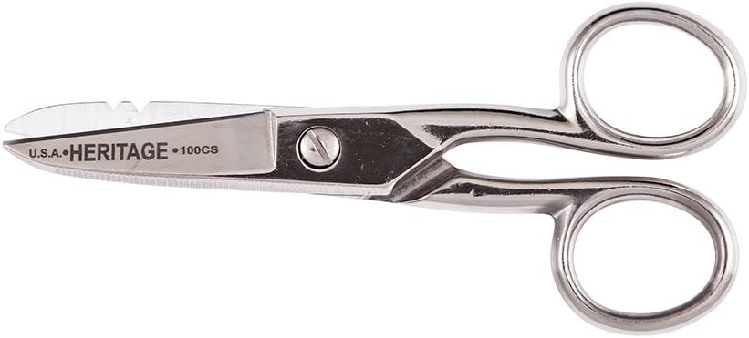 Klein Herramientas Tijeras G100CS, Hecho en EE.UU., Tijera electricista con muletas desnudamiento y cuchilla Serrada, 5-1/4-Inch
