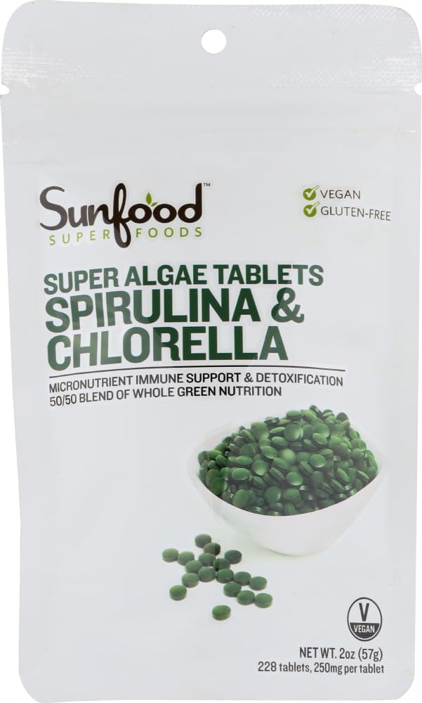 Sunfood Chlorella Spirulina Tablets - Spirulina y Chlorella Powder Pills, Green Algae Suplemento Rich en Chlorophyll, Broken Cell Wall, Vegan - 2 oz Bag