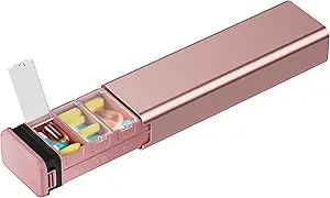 7 Días Organizador semanal de píldoras metálicas para viajes, caja de aluminio Premium de Kursoaya, caja de almohadillas portátiles lindo, gran capacidad de carga de suplementos, píldoras, vitaminas, medicina