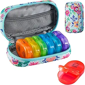 Serfeymi Organizador semanal de píldoras de viaje 2 veces al día AM Upgraded Rainbow Pill Box 7 Day with Portable Zipper PU Leather Pill Case, Medicine Organizer for Pills, Vitamins, Fish Oils - Green-01