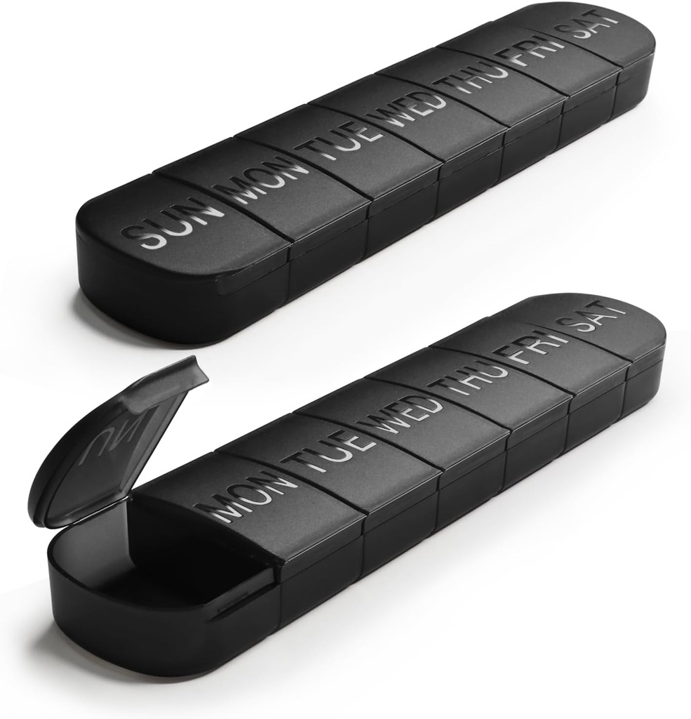 Gran organizador semanal de píldoras, 2-Pack 7 Day Pill Box con Debossed Labels, Fade Resistant, BPA-Free Translucent Lids (Black &amp; Black)