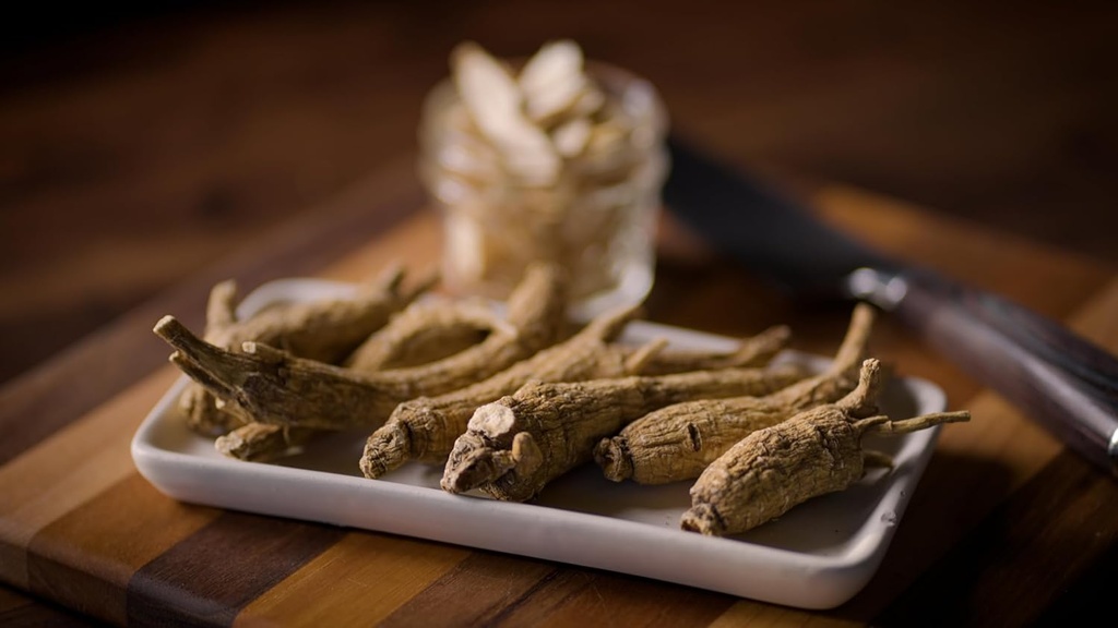 Dairyland American Ginseng Roots 西洋参 - 16 oz Pack of Wisconsin Ginseng Root - Authentic American Ginseng - Non-GMO, Gluten Free Whole Ginseng - Use This Herbal Supplement in Soup, Tea, Congee