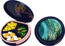 Serfeymi Small Pill Box - 3 Compartimientos Caja de Píldora Portátil para Bolsillo de Píldora de Píldora Compacta - Adecuado para Medicina, Vitamina, Petróleo de Pesca, Suplementos - Azul Oscuro (Tida Esmeralda)
