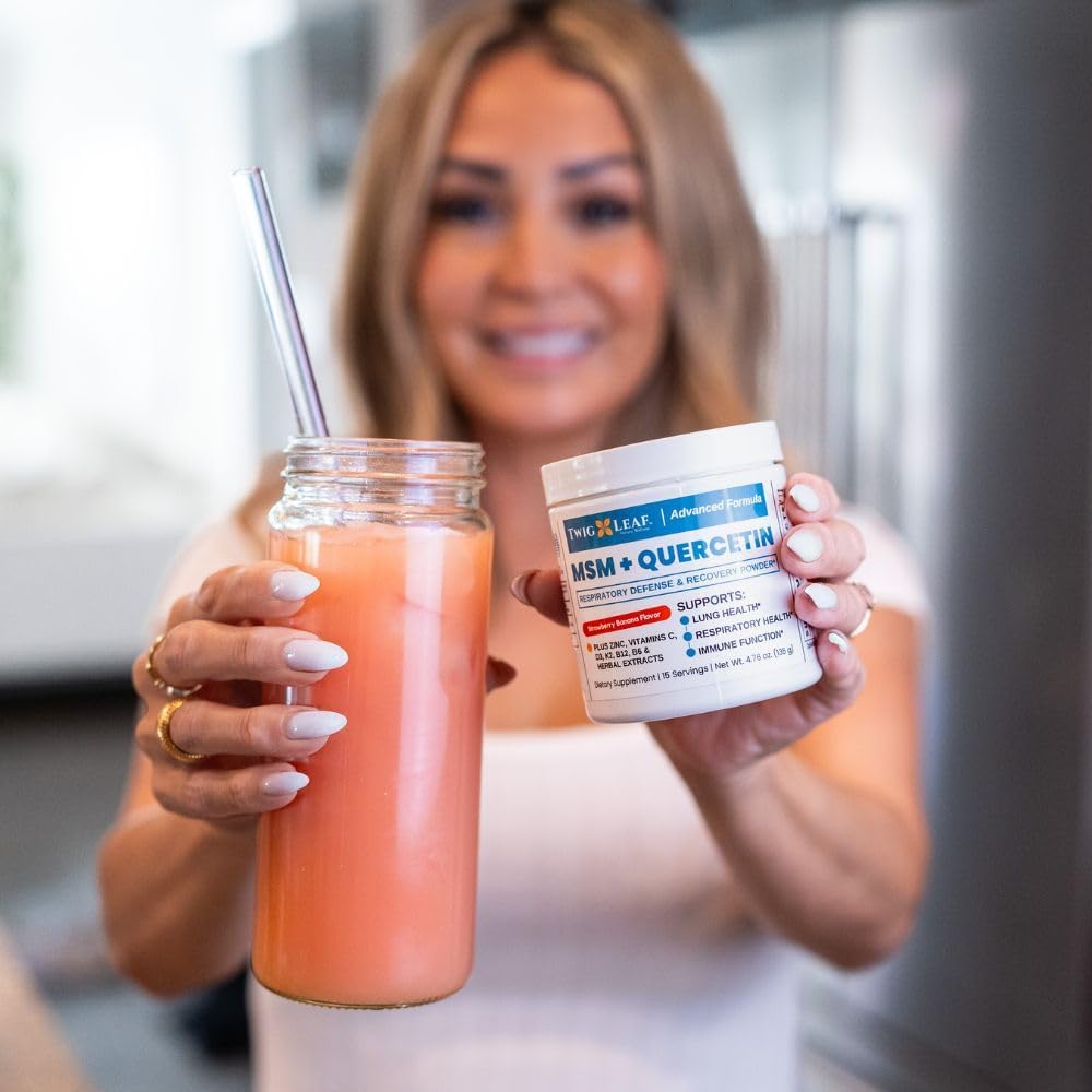 Twig &amp; Leaf MSM Quercetina Suplemento con Vitamina C & Zinc (Strawberry Banana) - MSM Powder Suplemento para la Salud Respiratoria - Defensa Natural para Desafíos Estacionales - 4.76 oz